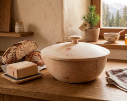 Bild von Zirbenholz Brotdose 