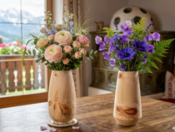 Bild von Zirbenholz Vase